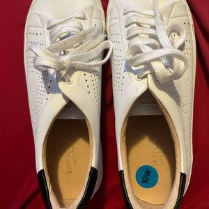 Brand new Kate spade shoes